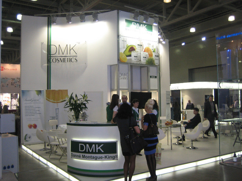 Эксклюзивный стенд для компании "ДМК"